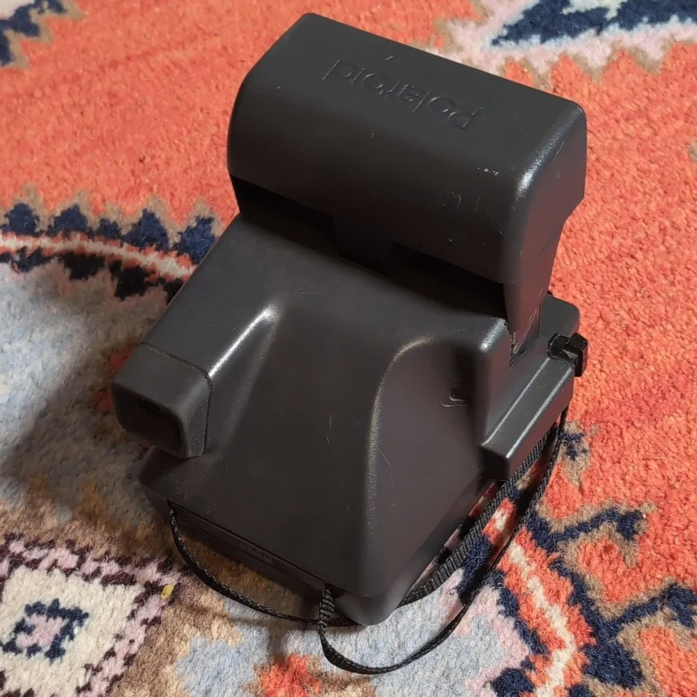 Polaroid OneStep 600 Instant Camera Dark Gray w/ Film & Strap